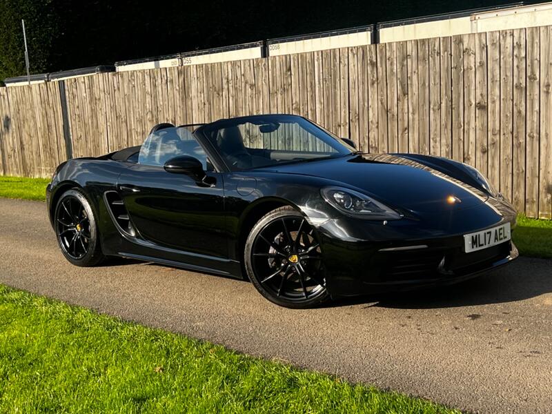PORSCHE 718
