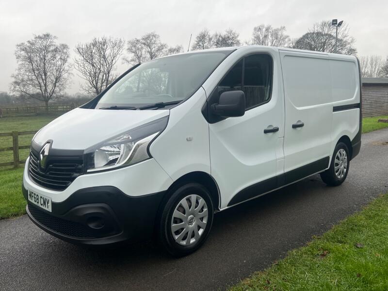 RENAULT TRAFIC