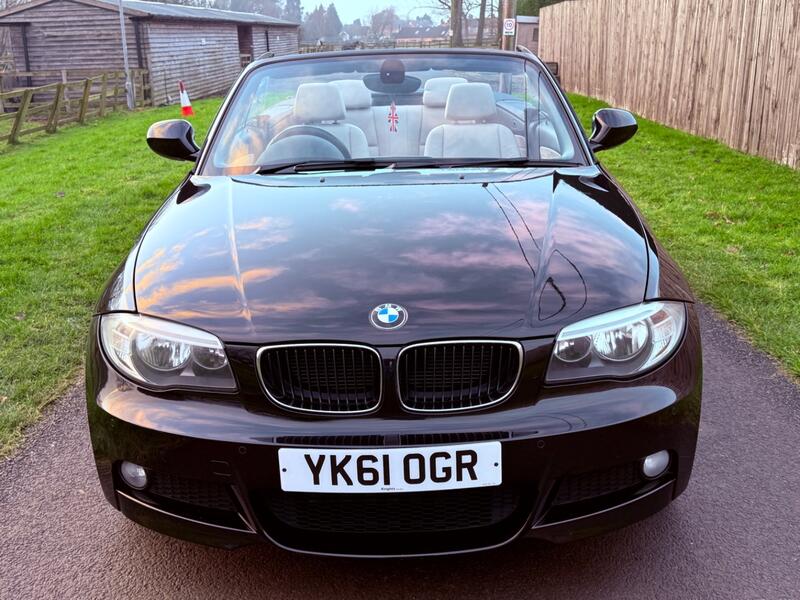 BMW 1 SERIES