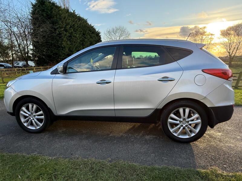 HYUNDAI IX35