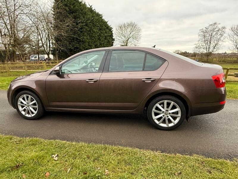 SKODA OCTAVIA