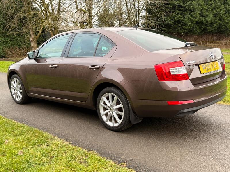 SKODA OCTAVIA