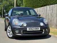 MINI HATCH