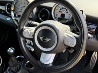 MINI HATCH COOPER