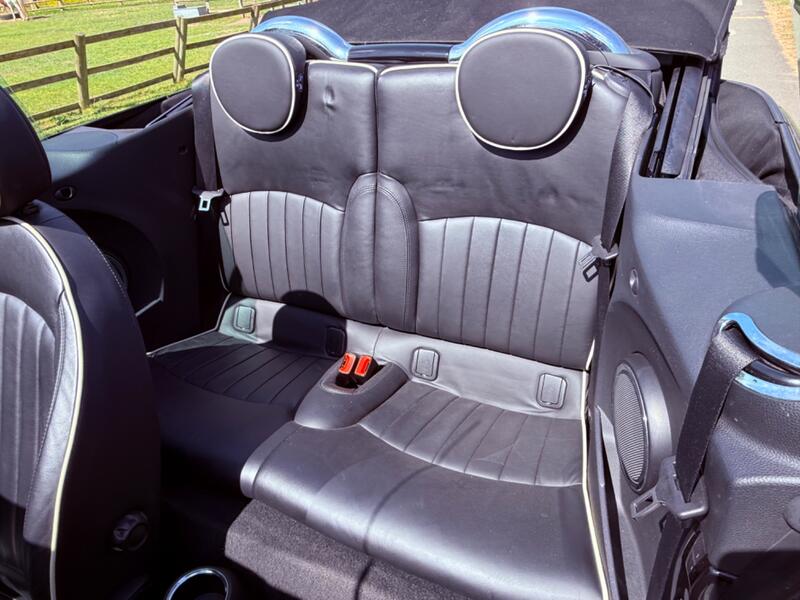 MINI HATCH COOPER