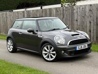 MINI HATCH COOPER
